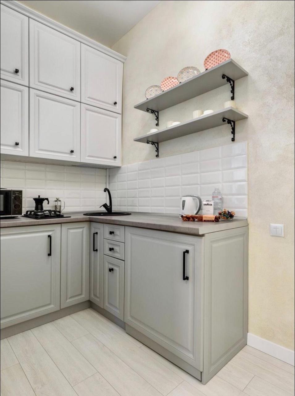 Lucky Apartmens In Centre Lviv Bagian luar foto